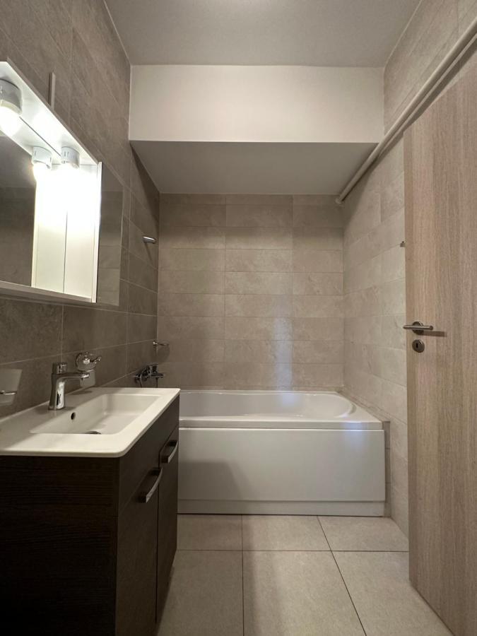 97 Rent House Bucureşti